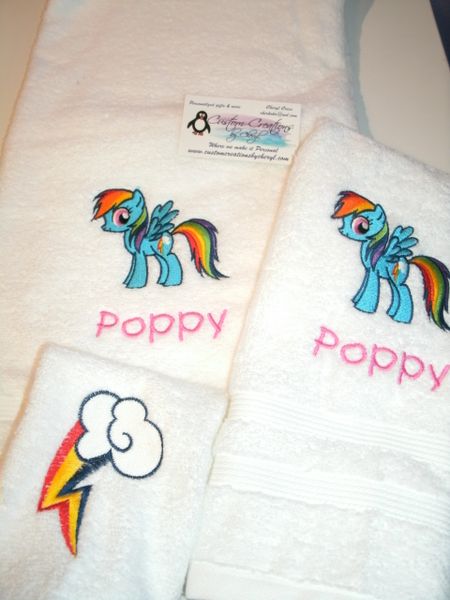My Little Pony Rainbow Dash Pony Personalized Towel Set