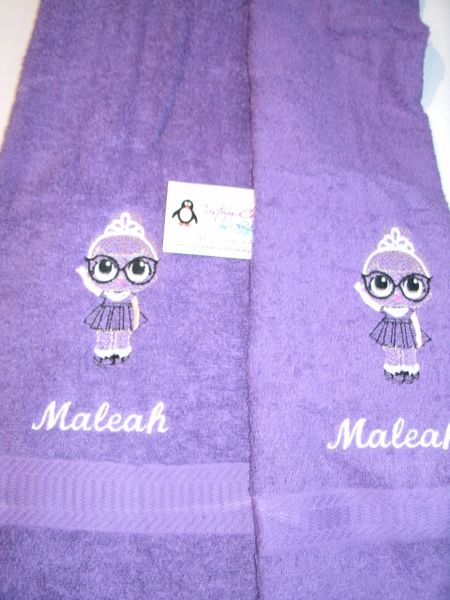 LOL Audrey girl sketch Hand or Kitchen Towels Hand Towels 2 piece set