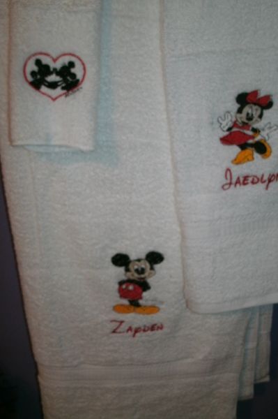 Mickey and Minnie Posing Personalized Towel Set