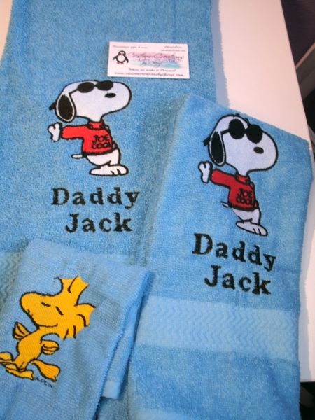 Snoopy Joe Cool Personalized 3 Piece Bath Towel Set