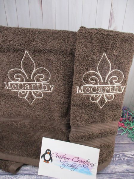 Monogram Fleur Outline Split Kitchen Towels Hand Towels 2 piece set