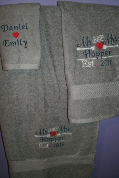 Mr & Mrs Heart Split Personalized Towel Set Wedding or Anniversary