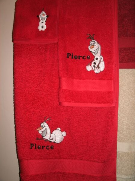Frozen Snowman Olaf Mix Personalized Towel Set