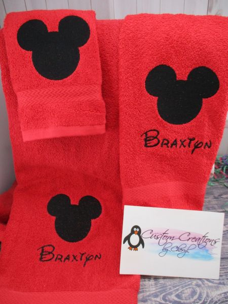 Mickey Head Silhouette Personalized Towel Set