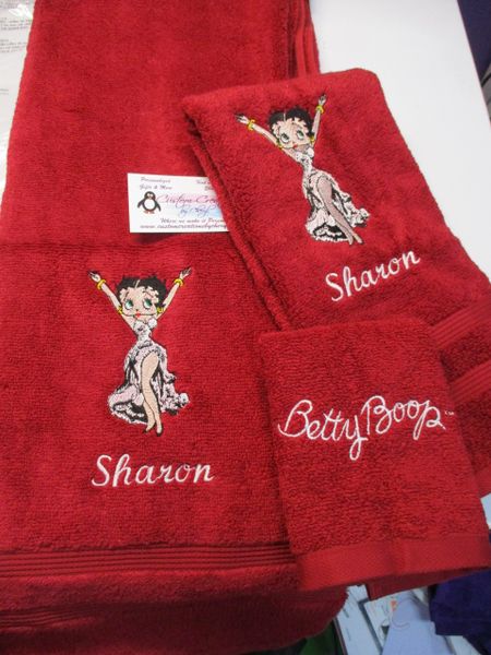 Personalized Betty Boop Hands Up 3 Piece Bath Towel Set