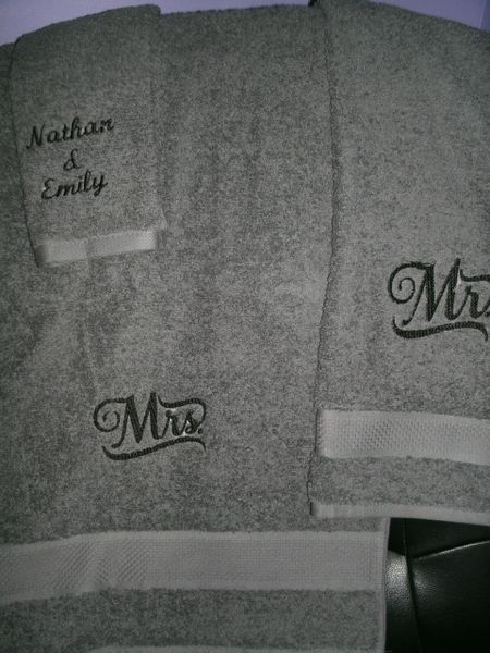 Mr & Mrs Personalized Towel Set Wedding or Anniversary