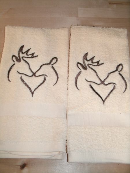 Heart Buck & Doe Hunting Kitchen Towels 2 piece set