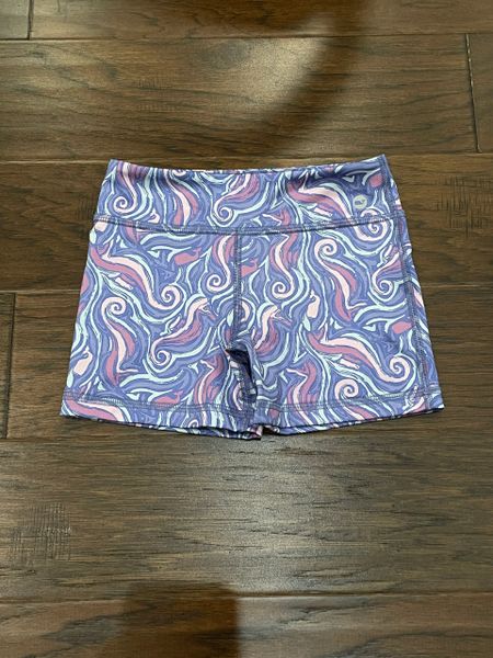 Vineyard vines 2024 girls shorts