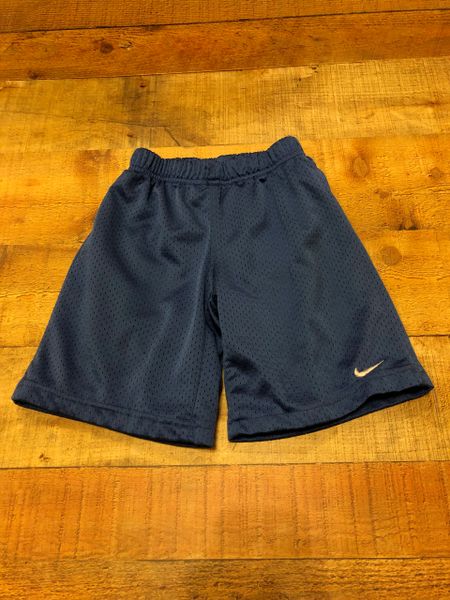 6 nike shorts 6 nike shorts