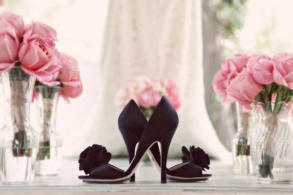 Wedding Photography, high heels and bouquets