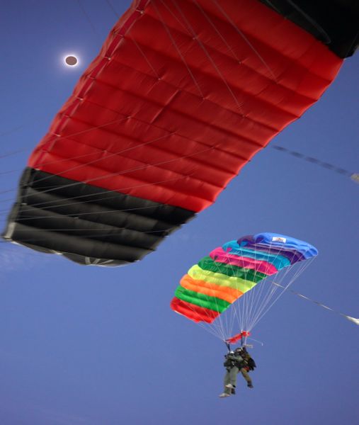 2024 Solar Eclipse Skydive HAHO Jump from 25,000 ft Halojumper