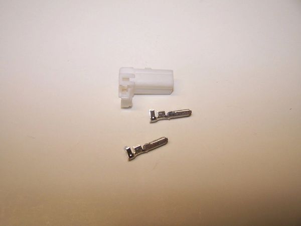 1 Harley 2x White OEM Amp/Tyco Multi-lock MALE conector+terminals