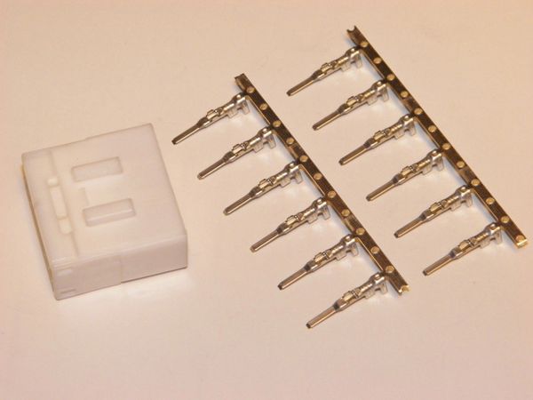 1 Harley 12x White OEM Amp/Tyco Multi-lock FEMALE conector+terminals