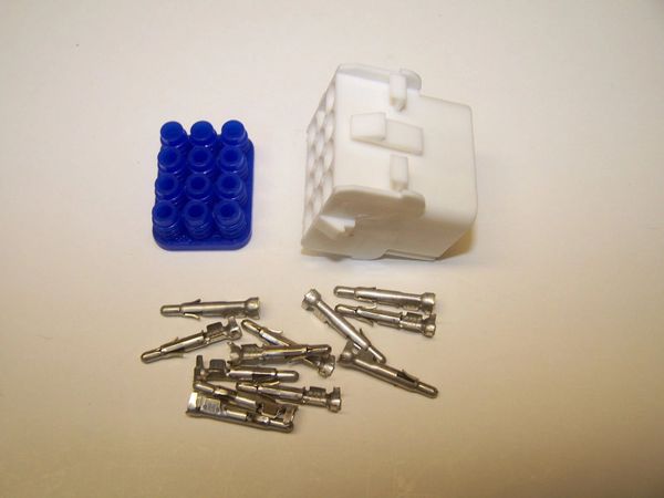 1 White 12X OEM Amp/Tyco Mate-N-Lok FEMALE Connector