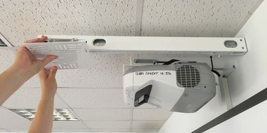 Refurbished projector, refurbished projectors, Refurbished Interactive displays, refurb touchscreen
