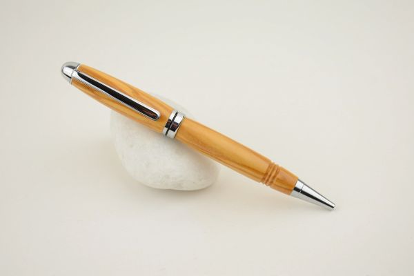 Classic ballpoint pen, olive, comfort grip, chrome