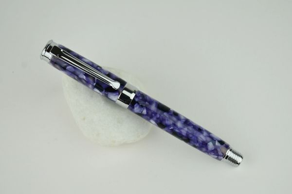 Leveche postable fountain pen, lilac, chrome