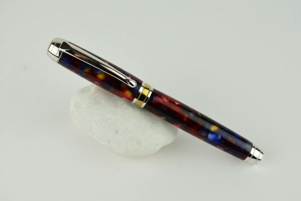 Mistral non postable fountain pen, red chip, rhodium plated