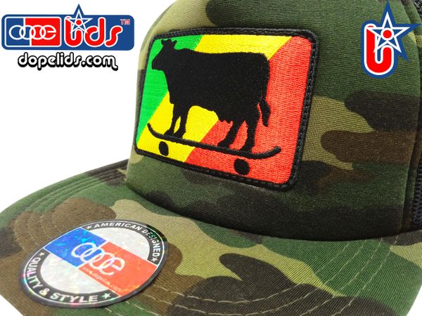 smart-patches Rasta Skater Cow Trucker Hat (Camo)