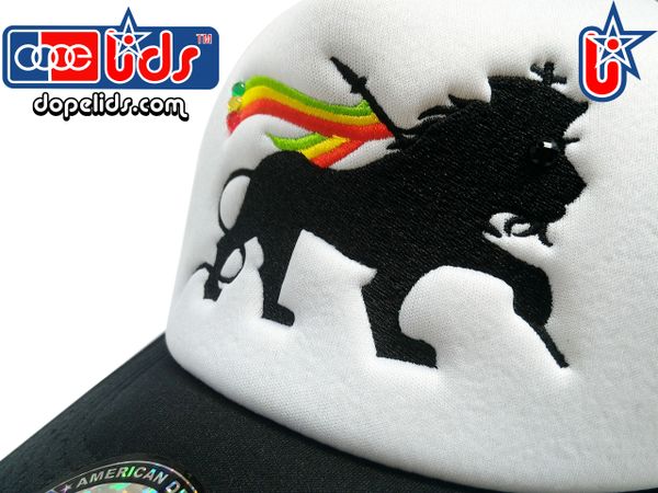 smartpatches "Lion of Judah" Rasta Rhinestone Bling Trucker Hat (Rasta Stripes)