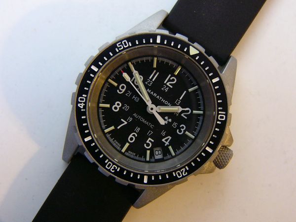 marathon medium diver automatic
