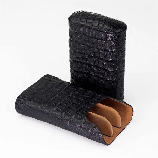 Red crocodile cigar case - Luxury leathergoods