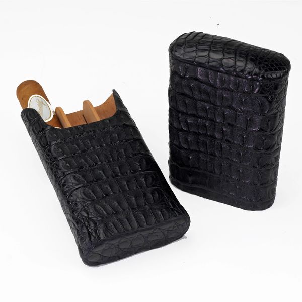 Havana Hand Finished Alligator Grain Saddle Leather Cigar Case - Black