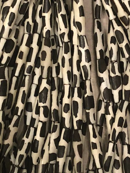 Med Black and White Cowbone Tube Beads1 | Gamafro Originals