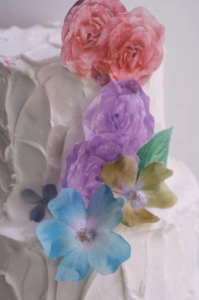 24 Wafer Paper Flowers And Leaves For Cake Decorating And