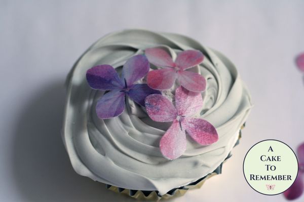 36 Edible Flowers Hydrangeas Wafer Paper Cupcake Toppers A Cake