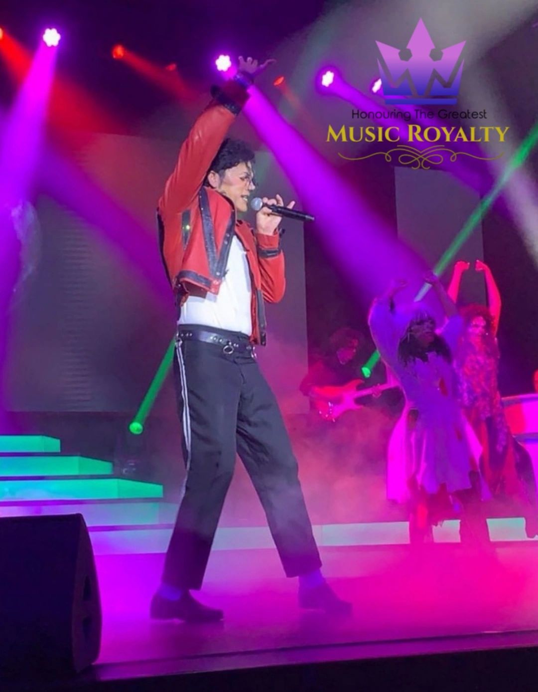 Incredible Michael Jackson Tribute J Lucas performs Thriller with dancers