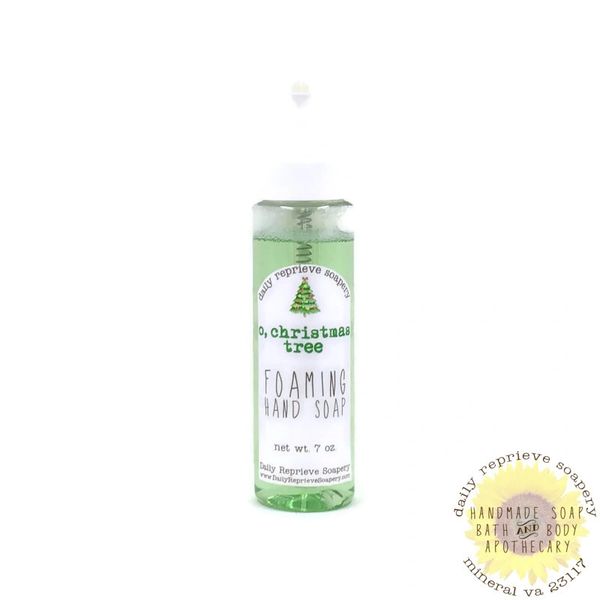 O, Christmas Tree Scented Foaming Soap (7 oz / 200 pumps)