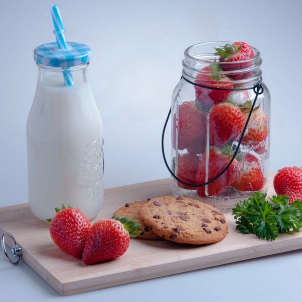 Sweet Strawberries & Milk (PLTM)