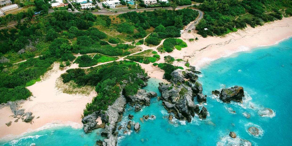 Vue aérienne de Jobson's Cove, Bermudes