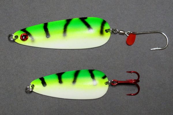 Green Glow Tiger Spoons
