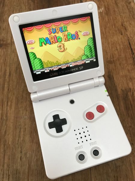 Gameboy Advance SP - NES Look BACKLIT IPS