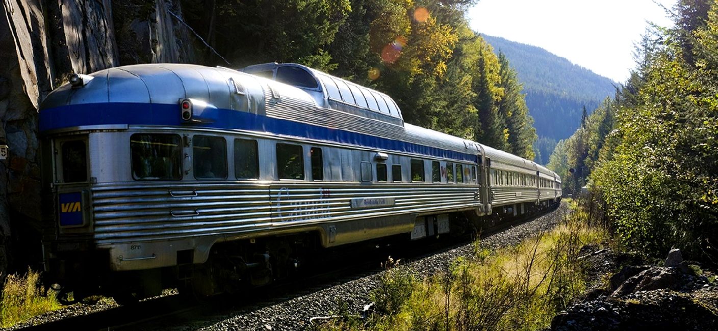 Поезд пила. Canada Train Station. History Canada Trains.