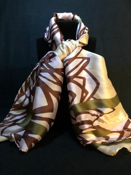 Beige/Olive/Burgundy (50% Silk/ 50% Polyester)