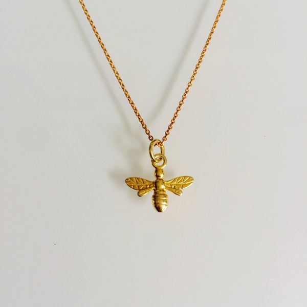 Gold vermeil bumble bee necklace | Cookoo Jewellery