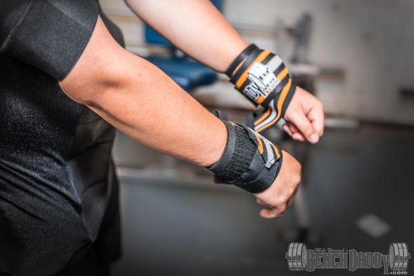 WRIST WRAPS - GOLD (STIFF 300 SERIES)