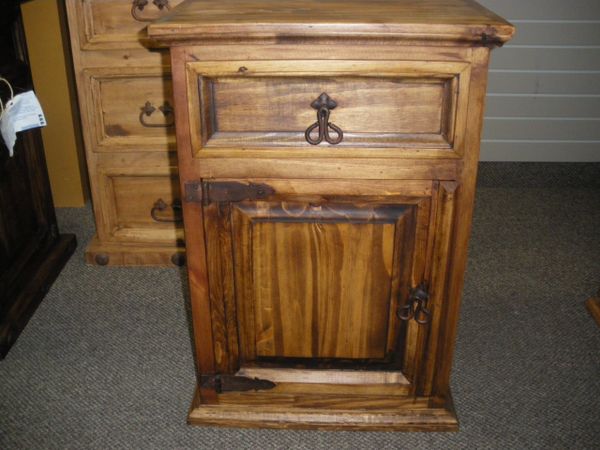 Solid Pine Wood 1 Drawer 1 Door Night Stand Dark Wax Finish Lt Bu