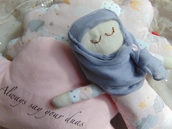 Faceless doll Faceless Muslim doll shelwar kameez + ihram Faceless Hajj doll Eid gift Fair trade Hajj doll 2 outfits Faceless doll Faceless Muslim doll shelwar kameez + ihram Faceless Hajj doll Eid gift Fair trade Hajj doll 2 outfits