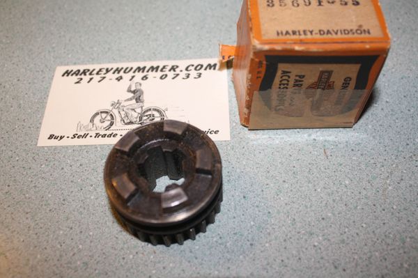 NOS 35691-55 Transmission Countershaft Sliding Gear