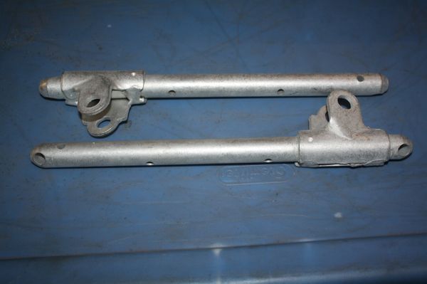 * Used Footrest Shaft, 50915-52, Cad Plated Foot rest Shaft