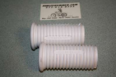 50940-61 White Footrest Rubbers