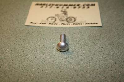 2772 Cadmium Round Head Screw
