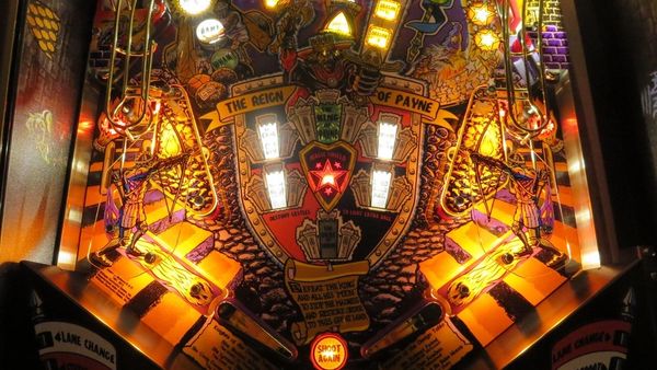 Williams/Chicago Gaming Medieval Madness, MM/MMr pinball machine Dragon  Topper