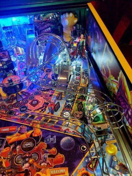 Avengers: Infinity Quest Pinball Illuminated & Interactive Thor