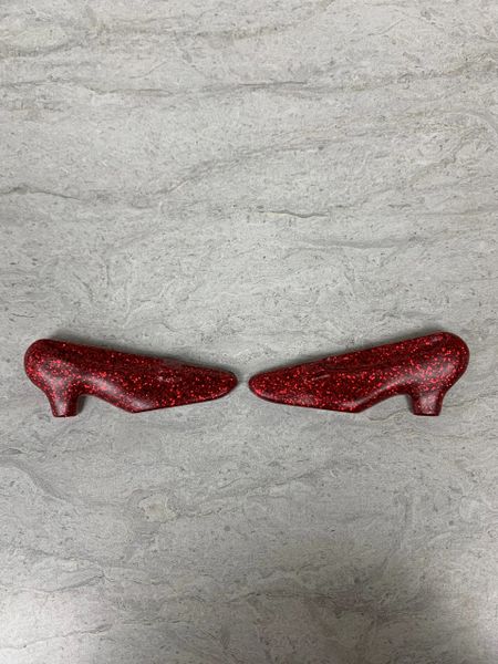 WOZ Ruby Slippers Flipper Toppers