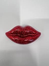 RED GLITTER LIPS FOR HINGES